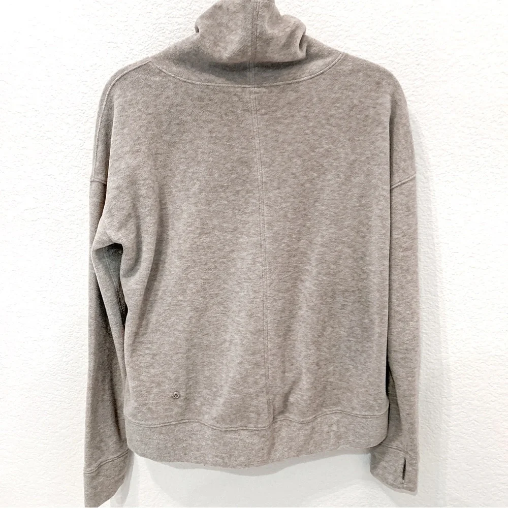 Lululemon Go Forward Fleece Pullover Heathered Core Light Gray Size 6 $108